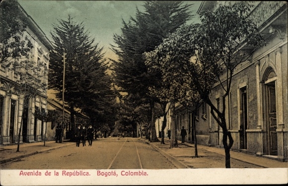 Postcard Bogotá Colombia, Avenida de la Republica