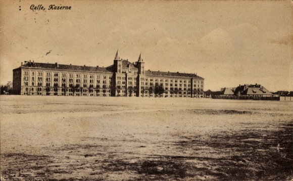 Postcard Celle in Lower Saxony, barracks
