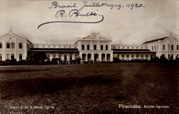 Ak Piracicaba Brasilien, Agrarschule, Gebäude, Schriftzug Brasil, Juillet 1919, 1920