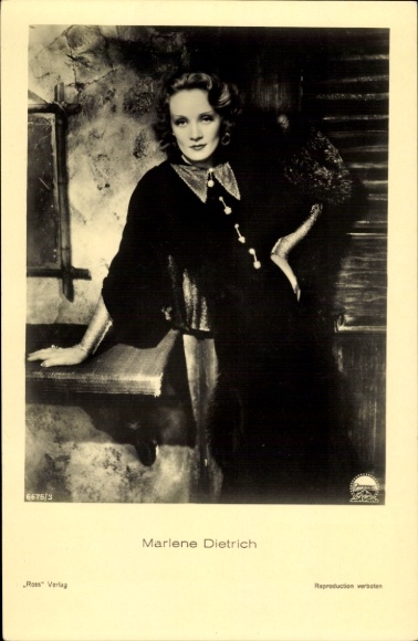 Ak-actrice en zangeres Marlene Dietrich, portret