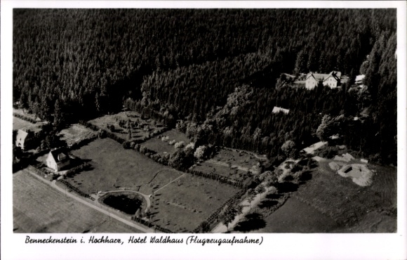 Ansichtkaart Benneckenstein Oberharz, Hotel Waldhaus, luchtfoto