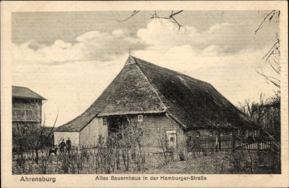 Ak Ahrensburg in Holstein, altes Bauernhaus