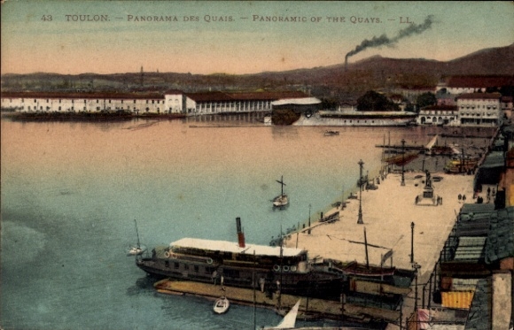 Postcard Toulon Var, Panorama of the Quais