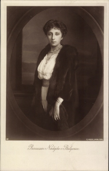 Postcard Princess Nadezhda of Bulgaria, portrait, fur