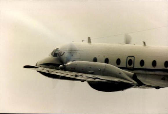 Set von 100 Fotos Flugzeuge und  Hubschrauber