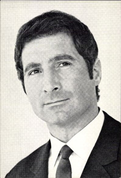 Postcard actor, singer, Freddy Quinn, portrait