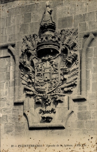 Postcard Hondarribia Fuenterrabia Basque Country, coat of arms, church, detail, stonemasonry
