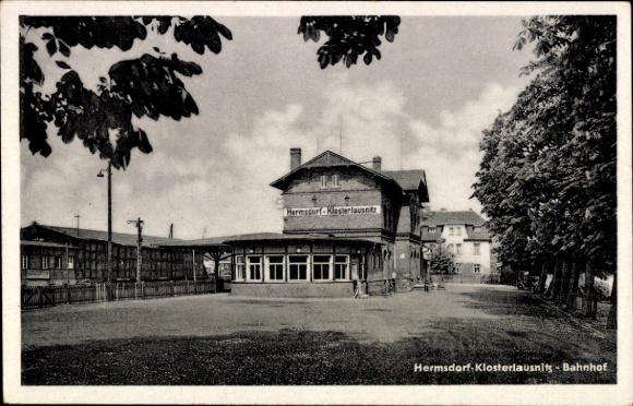Postcard Hermsdorf Klosterlausnitz in Thuringia, train station