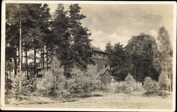 foto Ak Reinhardtsdorf Schöna Saksisch Zwitserland, Zirkelsteinhaus, sectie Naturfreundehaus Dresden