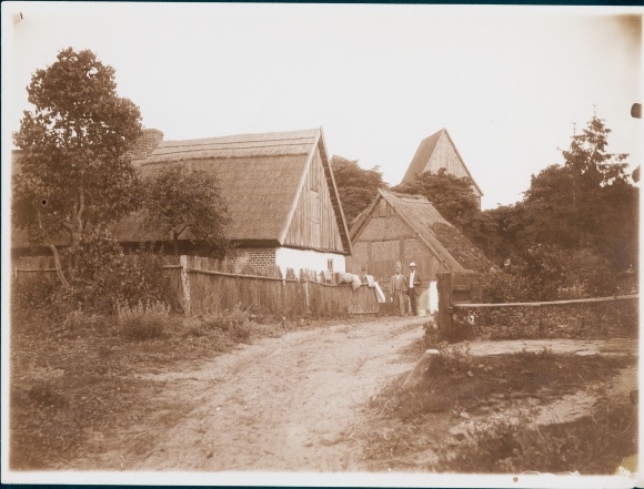 Photo Ostseebad Koserow on Usedom, partial view of the village, houses