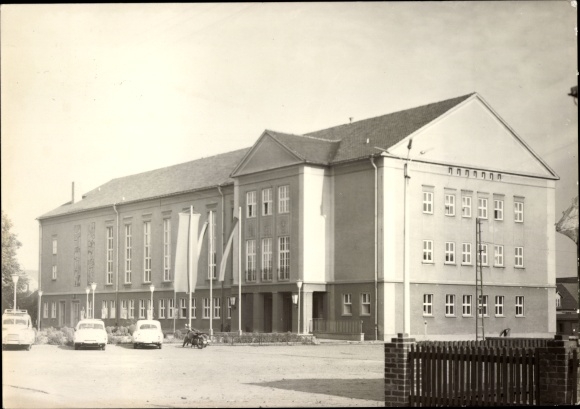 Postcard Plessa an der Elster, district culture center of the Bad Liebenwerda district