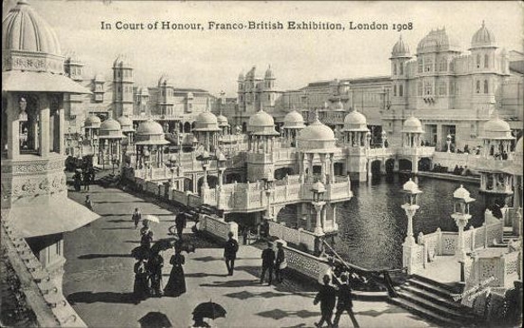 Set von 68 Ansichtskarten, London, Französisch - Britische Ausstellung 1908