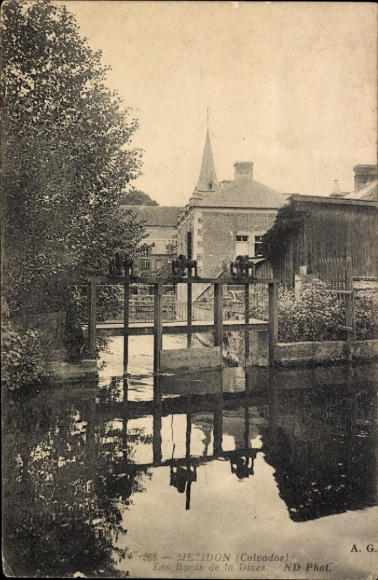 Ak Mézidon Calvados, -268-MEZIDON, Les Bords de la Dices, ND Phot, A. G.