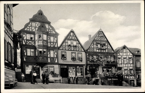 PC Idstein in the Rheingau Taunus district of Hesse, lot on the Obergasse, grocery store, Zum Löwen