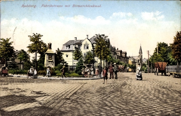 PC Radeburg in Saxony, Fabrikstrasse, Bismarck monument