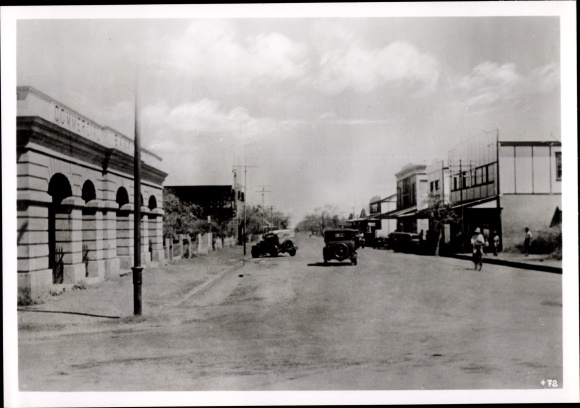 Photo Hoffmann, The Main Street of Port Darwin, March 1942