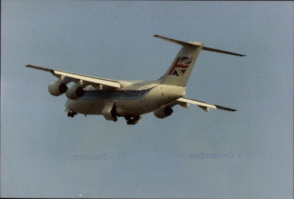 Set von 100 Fotos Flugzeuge und  Hubschrauber
