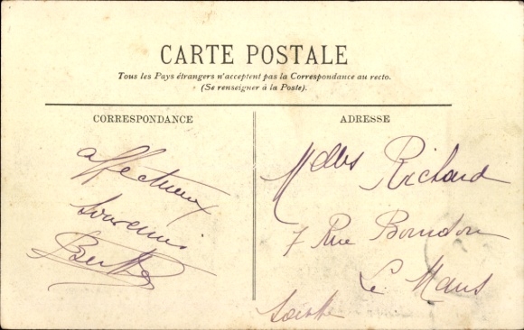 Postcard Auvergne, Dancing and Music-Making People