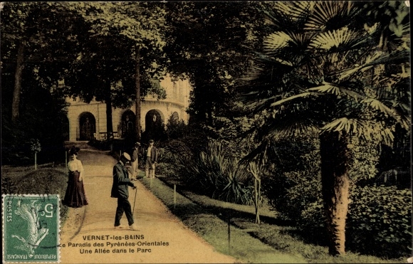 Postcard Vernet les Bains Pyrénées Orientales, An Alley in the Park