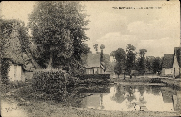 Postcard Berneval le Grand Petit Caux Seine Maritime, lake, houses, trees, landscape, quiet atmosphere