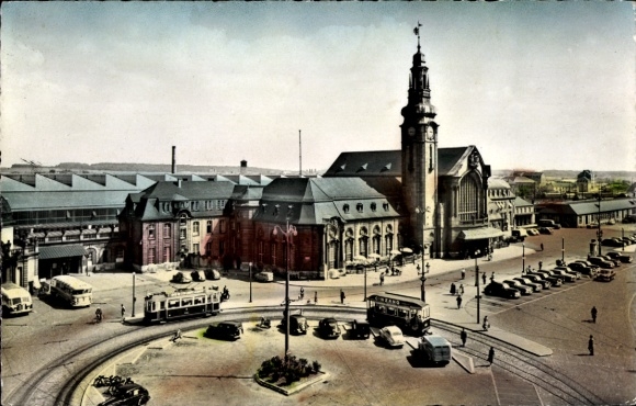 Postcard Luxembourg Luxembourg, train station, trams