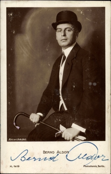 KP aktor Bernd Aldor, portret, kapelusz, laska, PH K 1419, autograf