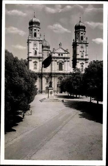 10 old PCs Passau in Bavaria, various views
