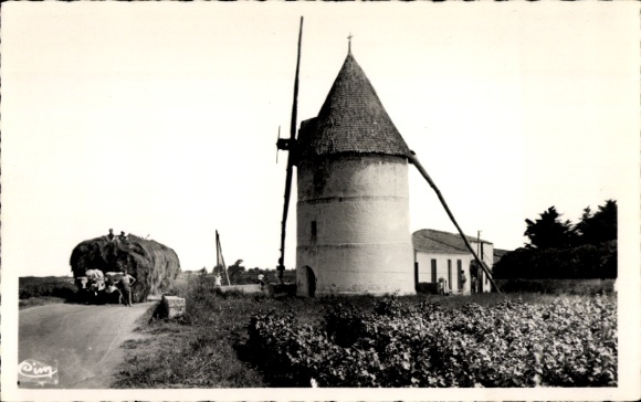 Postcard La Brée Ile d'Oleron Charente Maritime, windmill