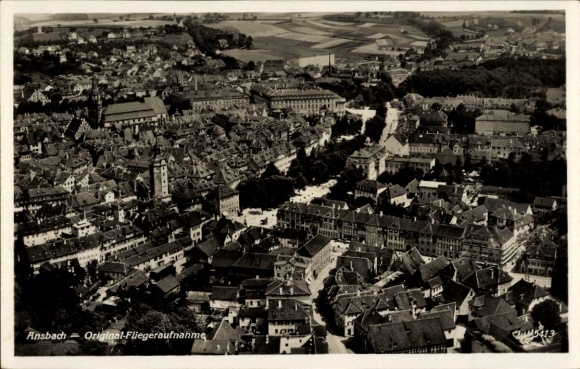 KP Ansbach w środkowej Frankonii w Bawarii, widok z lotu ptaka na zabytkowe budynki, panoramę miasta, Lu...