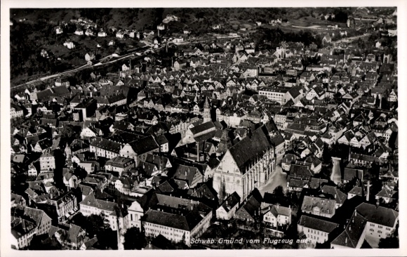Postcard Schwäbisch Gmünd in Württemberg, aerial photograph