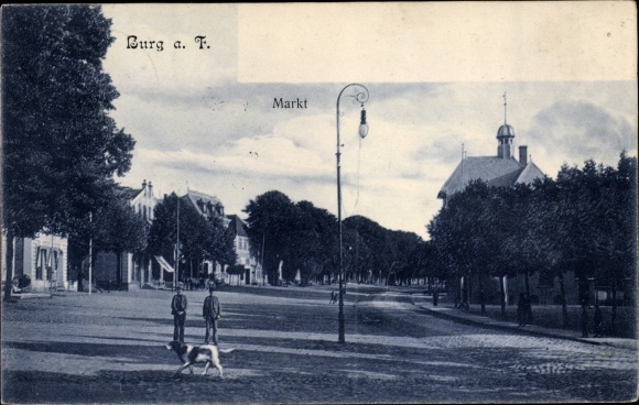 Postcard Burg on the island of Fehmarn, market