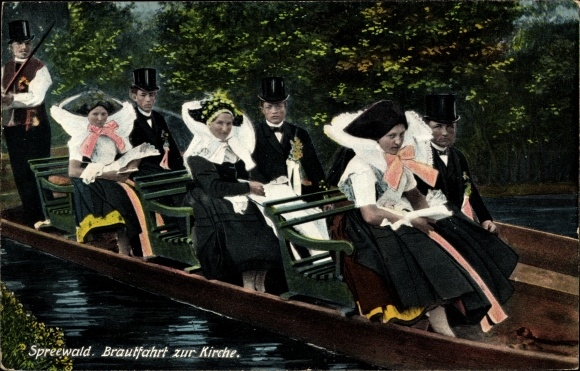 Ak Spreewald, bruidsreis naar de kerk, mensen in Spreewald-kostuum