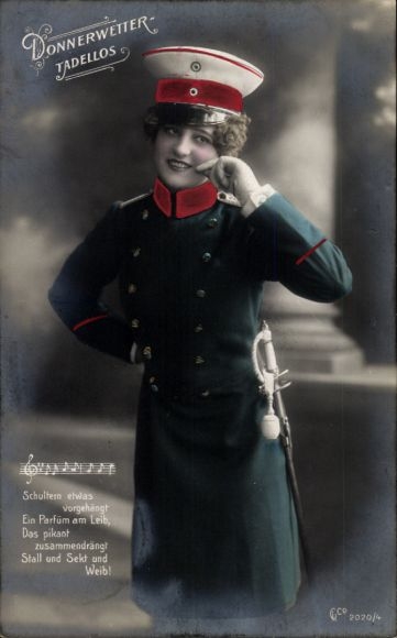 Ak Frau in Uniform, Donnerwetter tadellos