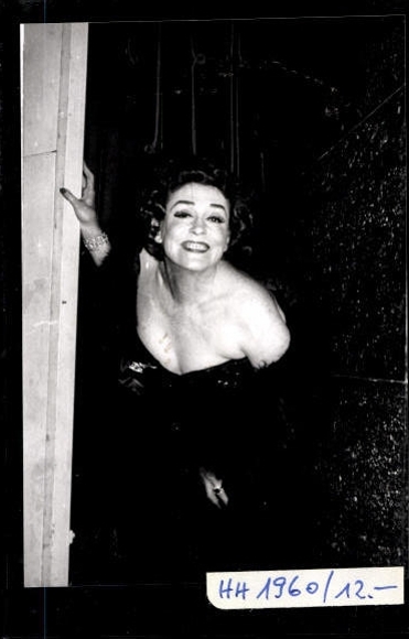 99 press photos Zarah Leander, portraits and film scenes