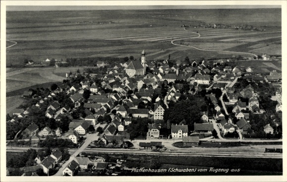 Ak Pfaffenhausen in Oberschwaben Unterallgäu, Fliegeraufnahme