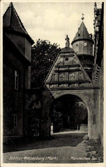 Postcard Wiesenburg in der Mark, Castle, Männechen Gate