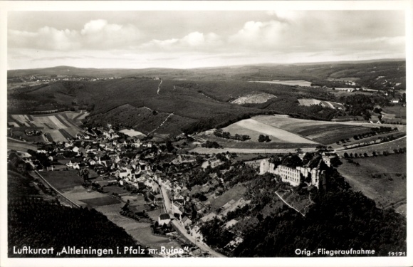 Ak Altleiningen in der Pfalz, Fliegeraufnahme, Ruine