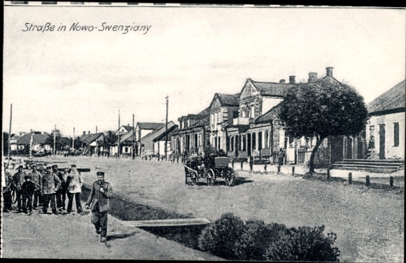 KP Nowo Swenziany Litwa, scena uliczna, żołnierze niemieccy, fotomontaż