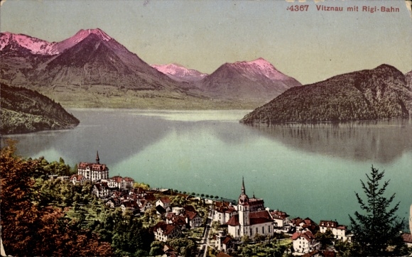 Ak Vitznau Kanton Luzern, Vitznau mit Rigi-Bahn, Seenlandschaft, Berghügel