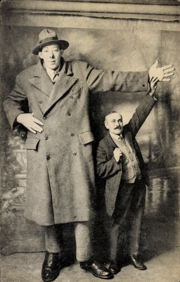 PC Le Géant Savoyard, Ferdinand Contat, 2.35 m high