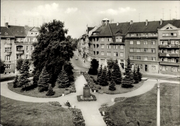 Ak Torgau an der Elbe, Martha Brautzsch Platz, Denkmal