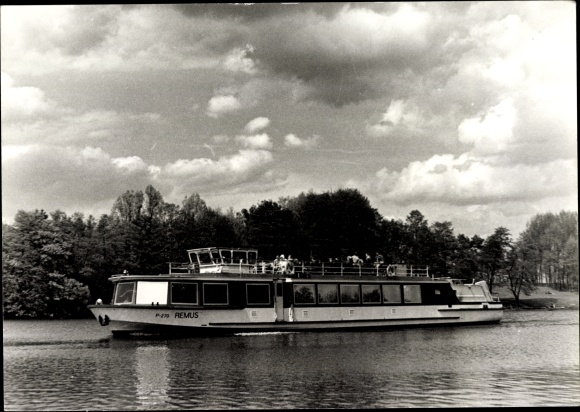 Photo PC Rheinsberg in Brandenburg, saloon steamer Remus, P 270