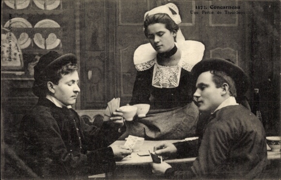 PC Concarneau Finistère, men playing cards, traditional costumes