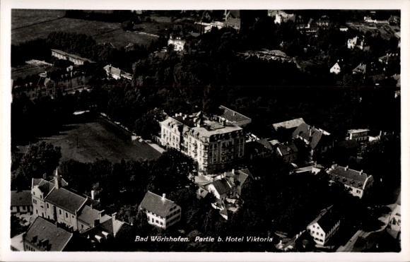 Ak Bad Wörishofen im Unterallgäu, Fliegeraufnahme vom Hotel Viktoria