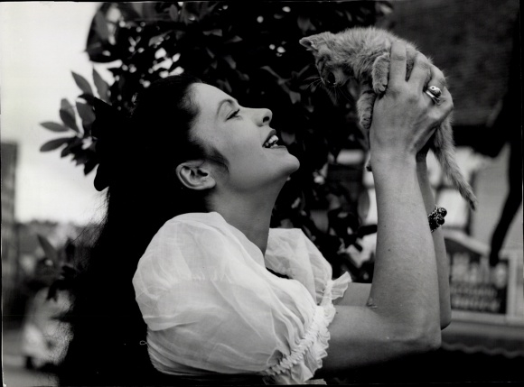 Ak actrice Katharina Mayberg, portret, film The Beautiful Miller's Daughter, kat
