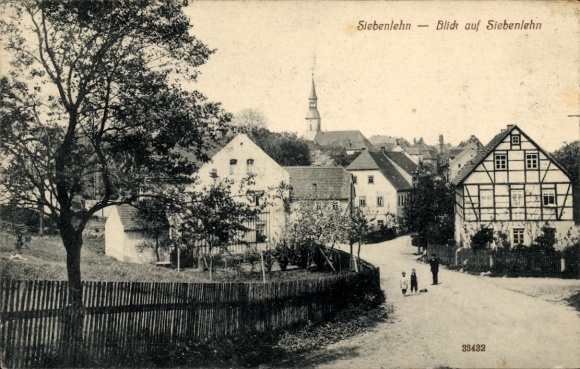 Ak Siebenlehn Großschirma in Sachsen, Straßenpartie, Fachwerkhaus