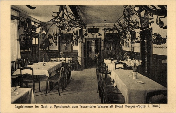 Ak Herges Vogtei Trusetal, Gasthaus zum Trusentaler Wasserfall, Jagdzimmer