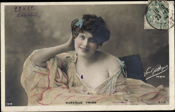 Actrice Marcelle Yrven, portret