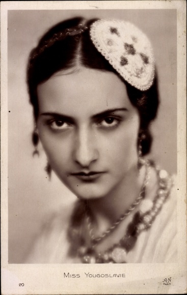Postcard Miss Yougoslavie, beauty queen, portrait, headdress