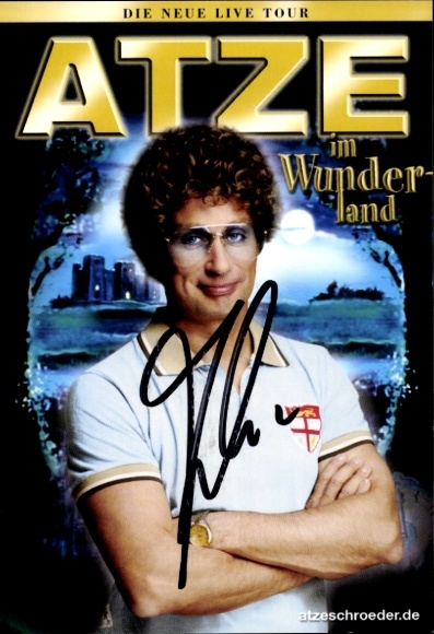 Postcard actor and comedian Atze Schröder, portrait, autograph